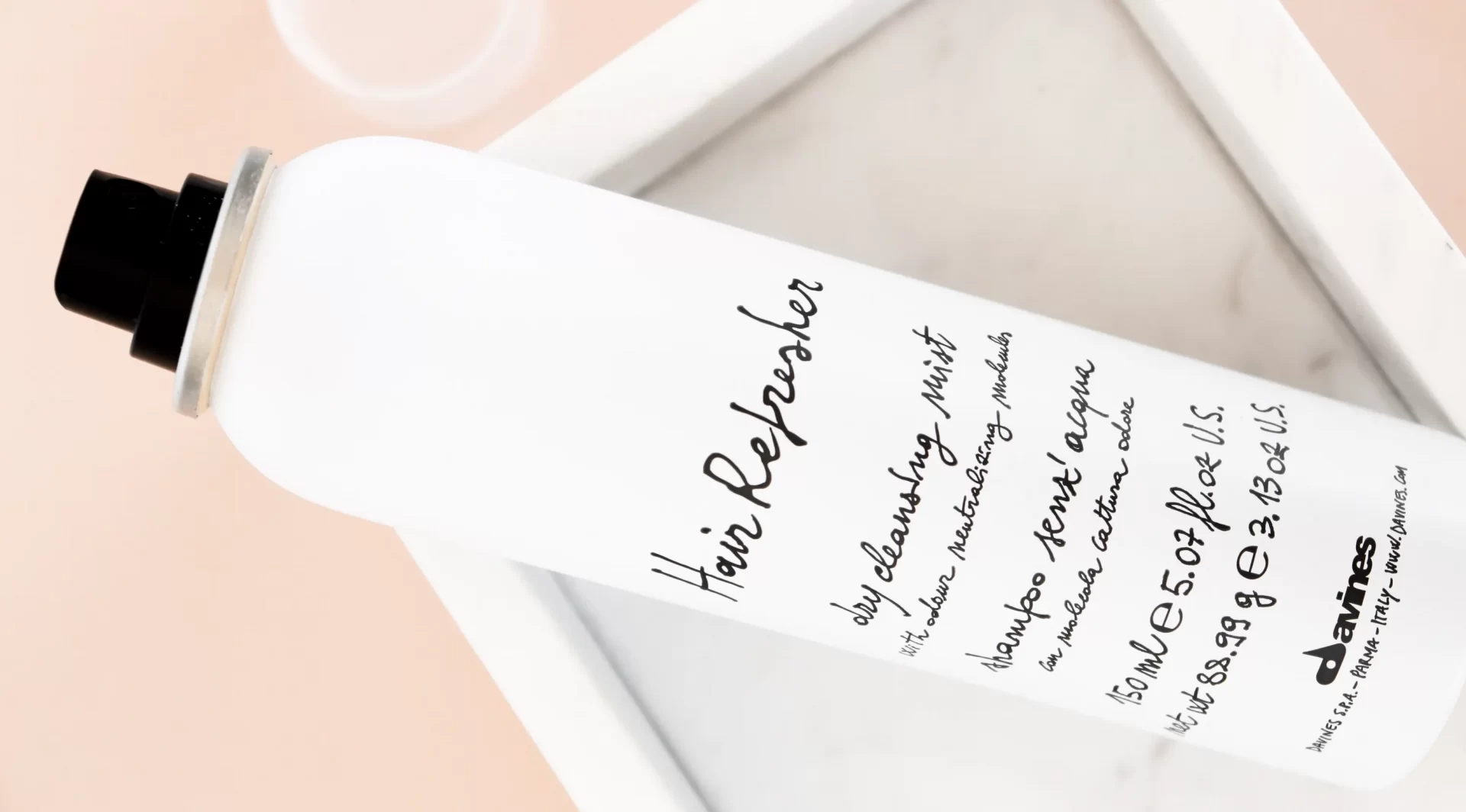 Dry shampoo is a great way to refresh your hair between washes and keep it looking clean, healthy, and voluminous.